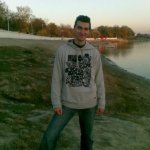 brunetul 32