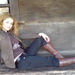 laura_enjoy