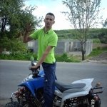 leo2000