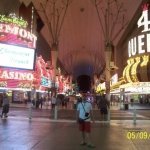 LEON__