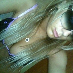 Angelaazi