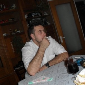 leo1980