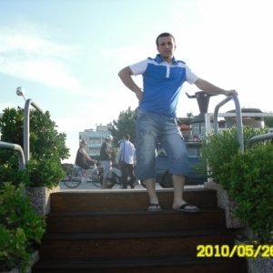 Adrian_xsurfer