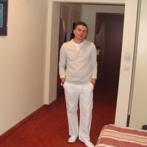 Ion_zzz_ro