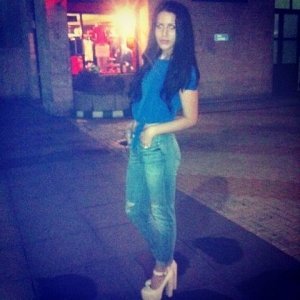 Angellina1