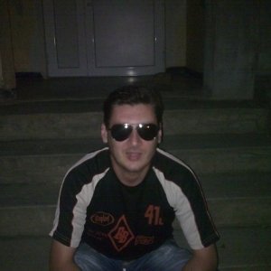 Alex_iubaretul