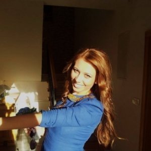 Angie19