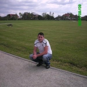Jonyy09