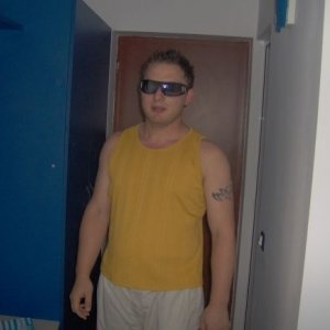 Bcosty77