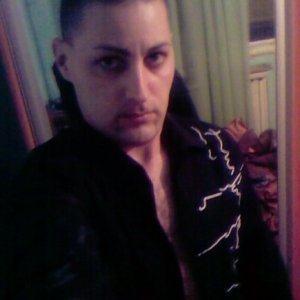 Carlos_24