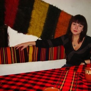 Elenaparaschiv2011