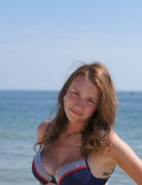 Palmamed 23 ani Escorta din Galati