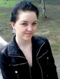 Celina 19 ani Escorta din Arges