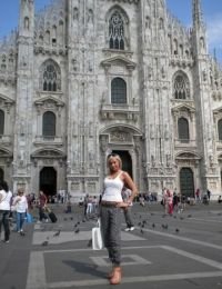 Corina_mg 19 ani Escorta din Arges