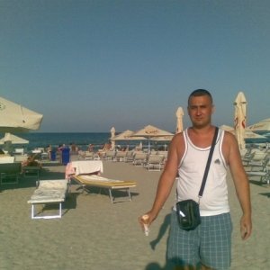 Arian_ro