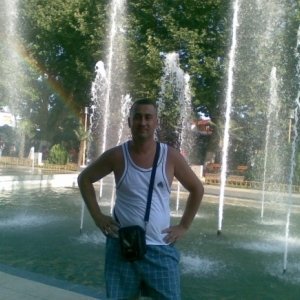 Arian_ro