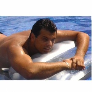 Adrian198329