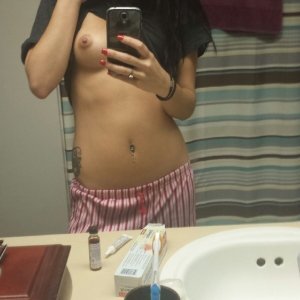 Claudia_40