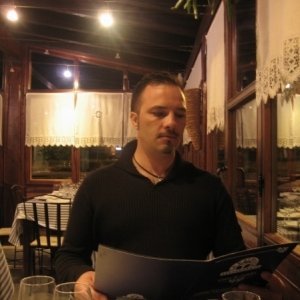 Brunetul1