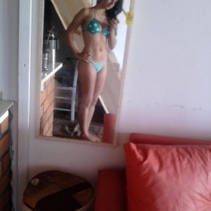 Brunetika_ta