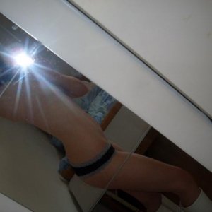 Elena_bumb