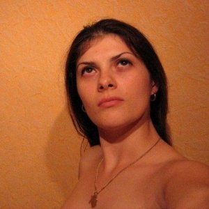Adriana2007 - Escorte Ghimpati - Femeie cauta barbat pentru casatorie