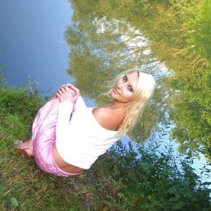 Mihaela_florentina71 27 ani Neamt - Femei sex - Escorte Curve pe bani
