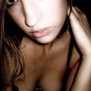 Ioana_87 - Aidi fete pe facebook - Filme porno cv femei din racova