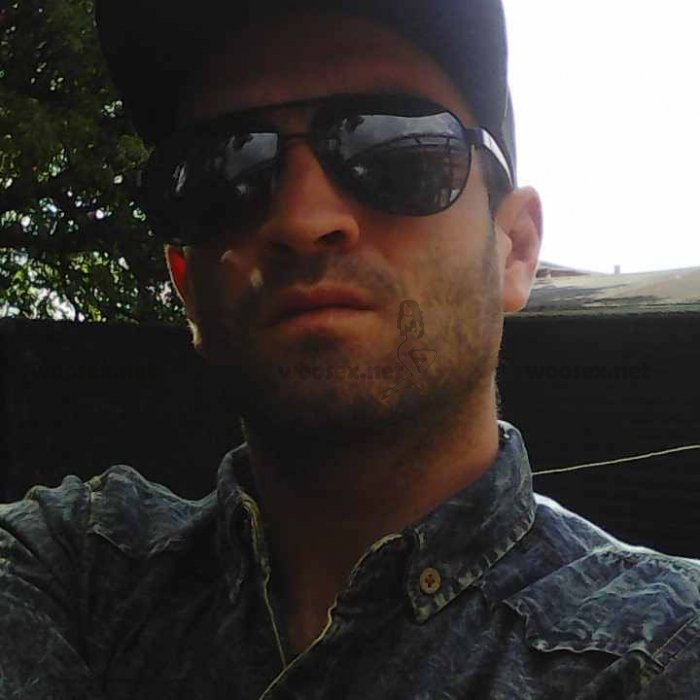 alex